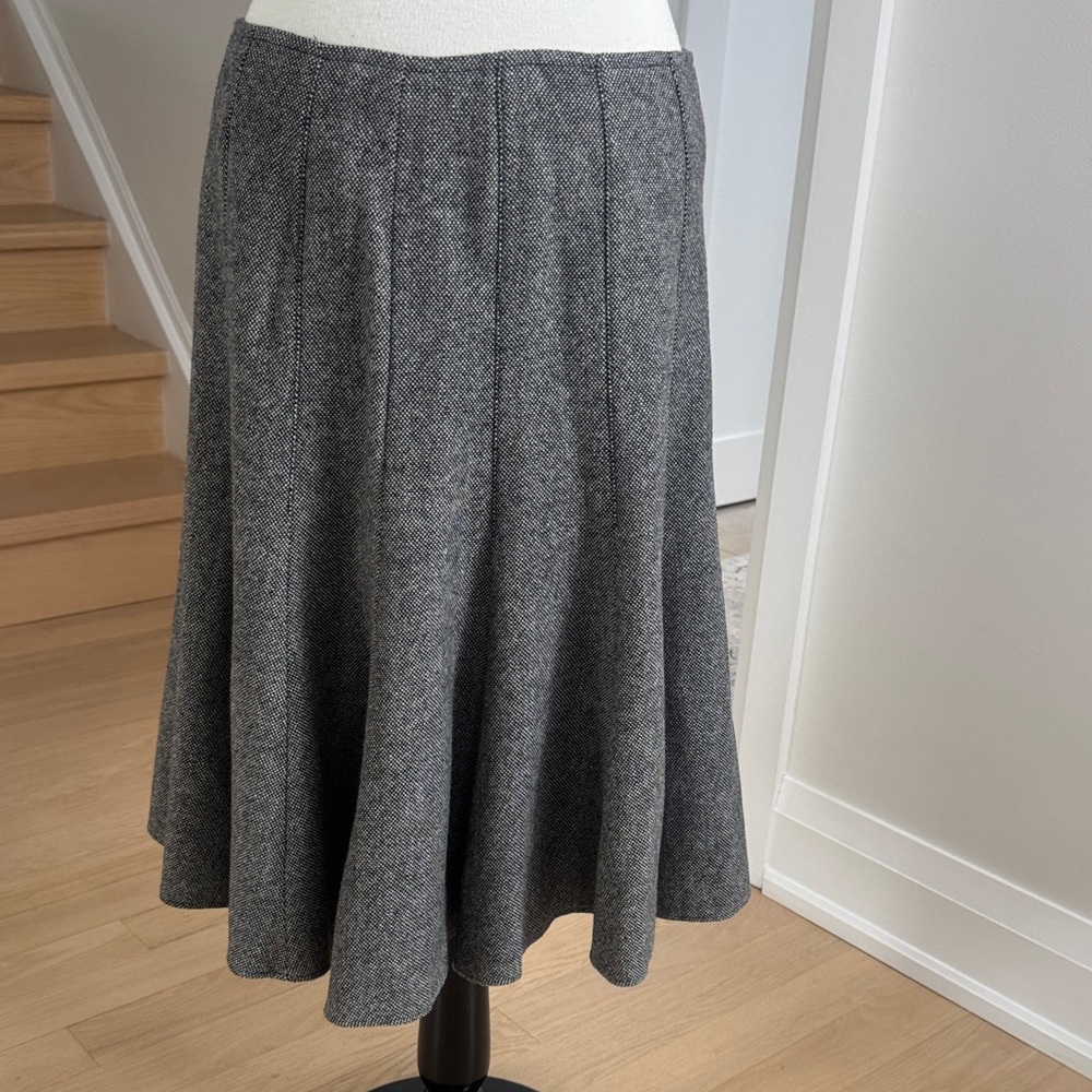 Michael Michael Kors Grey Wool Herringbone A-Line Skirt Size 8 - Picture 1 of 6